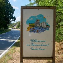 Der Ort Niederfinow in Brandenburg wird nun noch bekannter werden. Am 04. Oktober 2022 fand die offizielle Eröffnung des neuen Schiffshebe-werkes statt. Als Minister der Bundes-regierung nahm Volker Wissing daran teil.